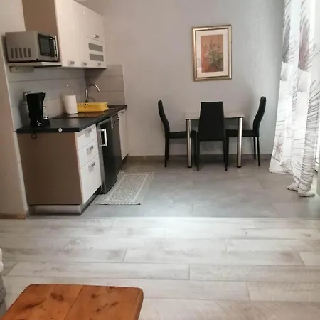 Sven-marino Appartamento Porec