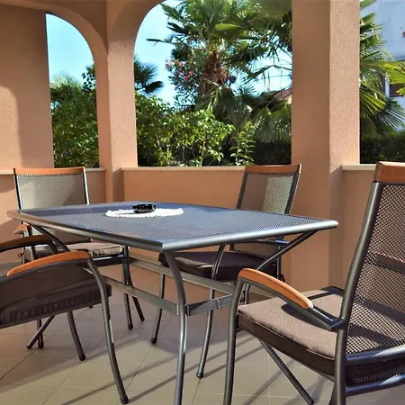 Apartament Sven-marino *