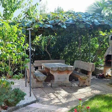 아파트 Sven-marino 포레치